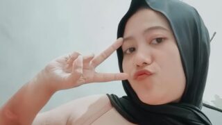 Video Viral ABG Jilbab 2025 Teman Kerja Tutorial Sedot Otong Viral Top Global New