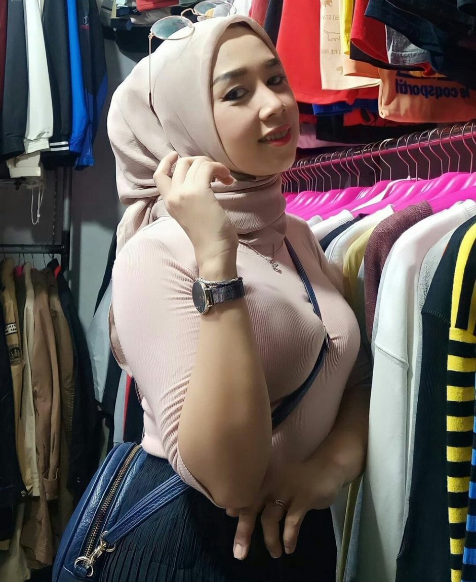 Viral Hijab Bök3p 2025 Hijab No Sensor Langsing Buah Dada Besar Perawat Rides